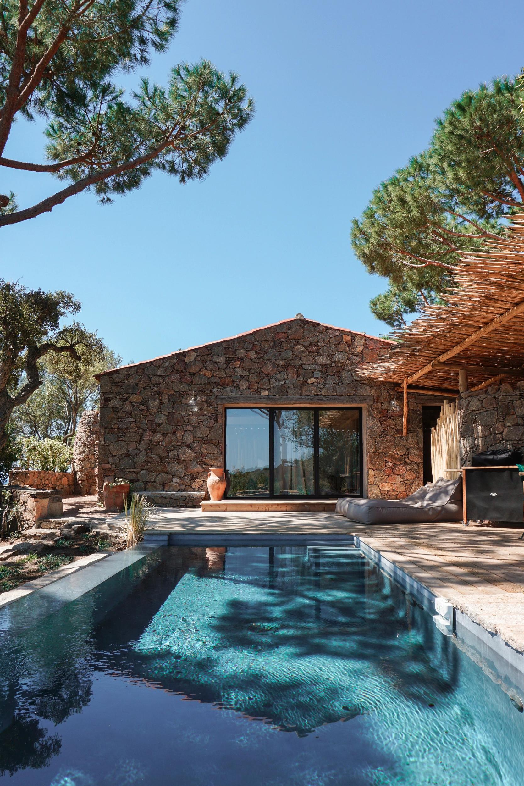 Alt à définir